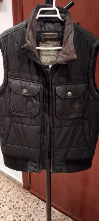 Chaleco Bershka Negro Talla L