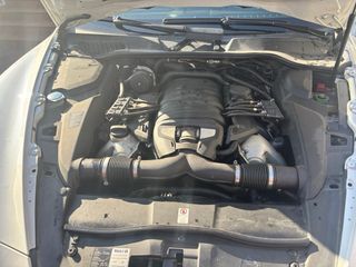 Porsche Cayenne 2013 GLP