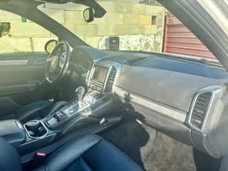 Porsche Cayenne 2013 GLP
