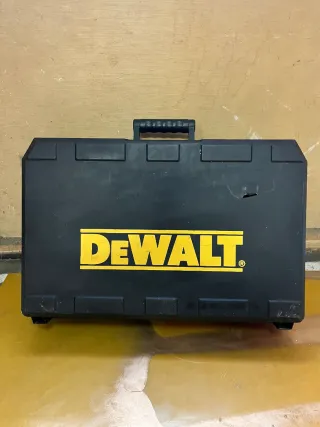 Maletín DeWalt Negro