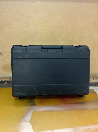 Maletín DeWalt Negro