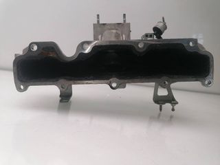 COLECTOR ADMISION TOYOTA AVENSIS