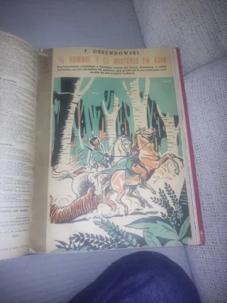 2 Libro: 1948 y 1949 muy antiguo Macías y El Conde