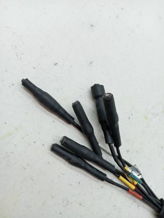 BASE DE ANTENA TOYOTA PRIUS+