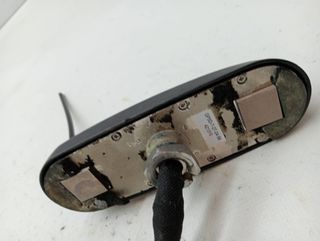 BASE DE ANTENA TOYOTA PRIUS+