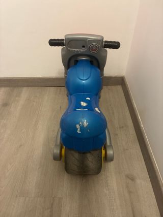 Moto Feber Azul y Roja