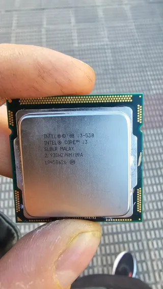 Procesador Intel Core i3-530