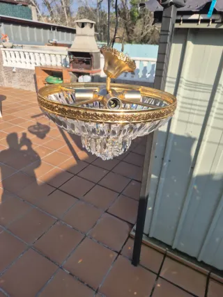 Lámpara de techo clásica dorada y cristal