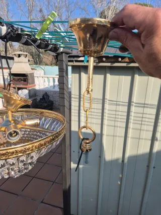 Lámpara de techo clásica dorada y cristal
