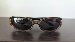 Gafas de sol Gucci negras y marrones