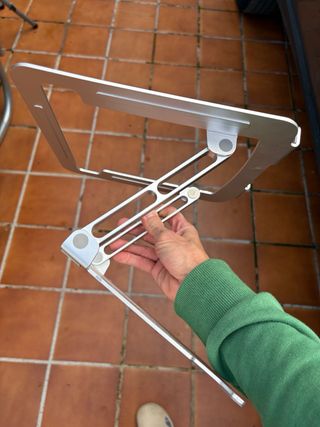 Supporto portatile e tablet in alluminio stabile