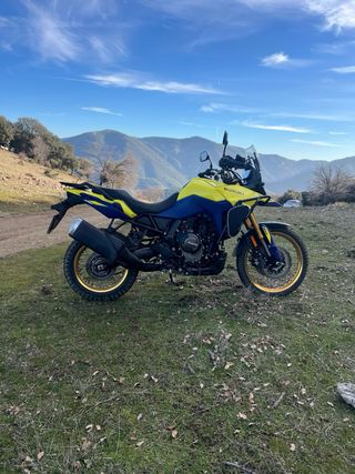 Suzuki V-Strom 800 DE