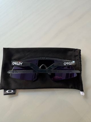 Oakley Hydra