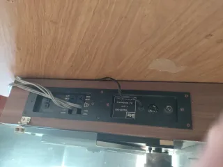 Bettor EF-360 Tocadiscos y Amplificador