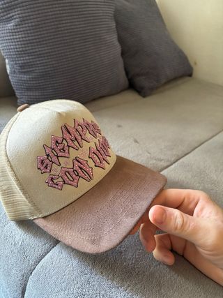 Gorra Siempre con Dios Beige y Marrón