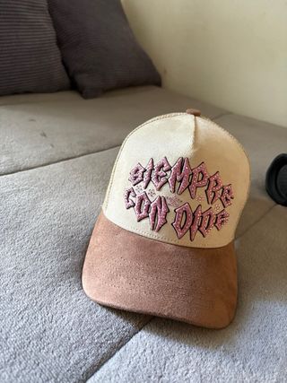 Gorra Siempre con Dios Beige y Marrón