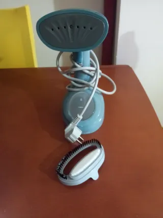 Plancha Vaporizador de ropa Taurus Sliding Care Pr