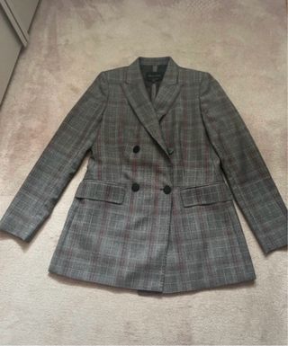 Blazer Massimo Dutti cuadros gris y rosa