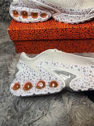 Nike Air Max Dn Safari Blanco/Rojo Solar