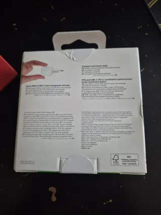 Cargador Belkin USB-C 20W Compacto