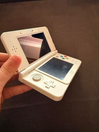 Nintendo New 3DS Blanca Cargador