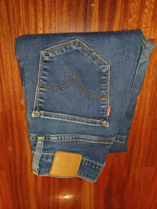 Pantalones Levi's