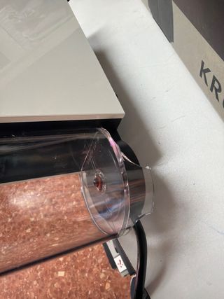 Nespresso Essenza Mini Krups XN110810 leer