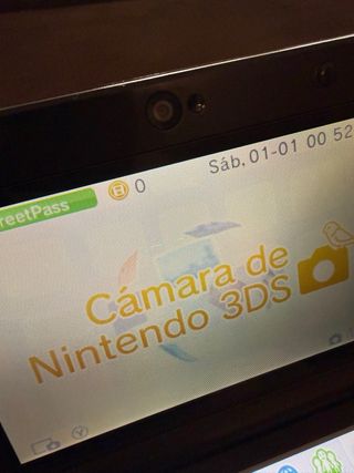 Nintendo New 3DS Negra con Cargador