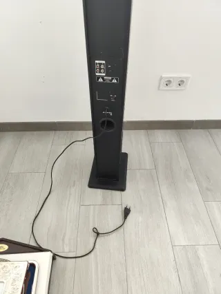 Altavoz Columna Negro