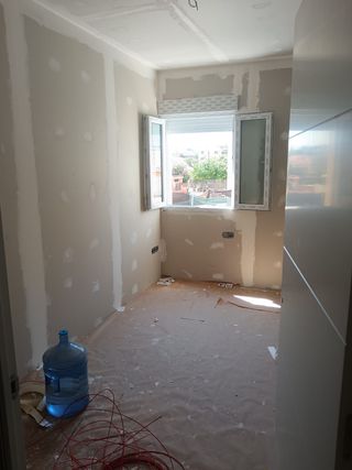 Ofrezco servicios de construcción y reformas