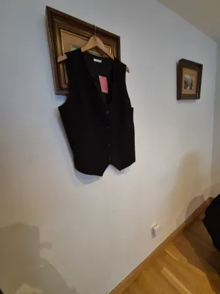 Conjunto negro 3 piezas talla 44/48 17 euros