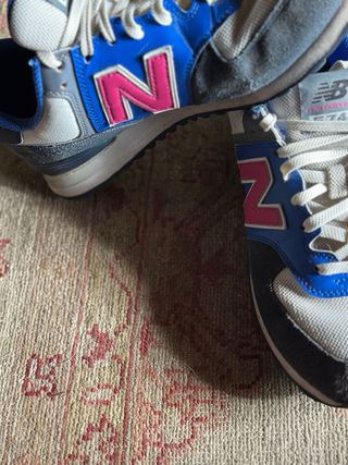 Zapatillas New Balance Azul y Rojo Talla 38,5 cms