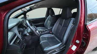 Nissan Leaf 40kWh Tekna ProPilot Park 110 kW (150 CV)