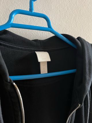 Sudadera H&M con cremallera