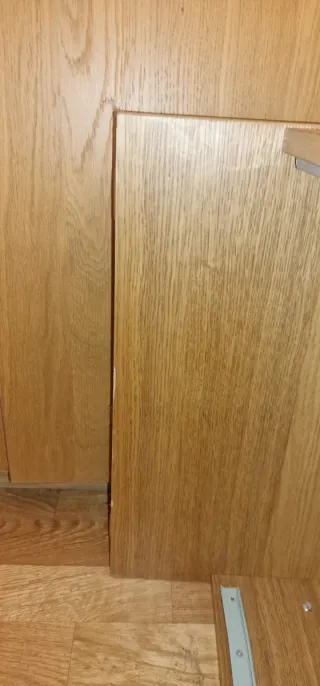 2 Comodini Sospesi Ikea Malm Legno