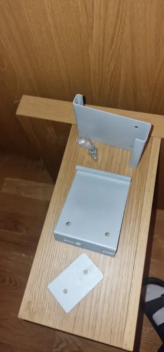 2 Comodini Sospesi Ikea Malm Legno