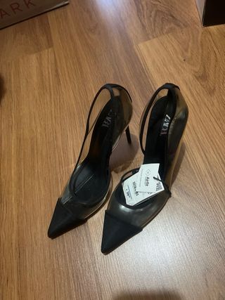 Zapato tacón Zara transparente negro