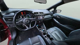 Nissan Leaf 40kWh Tekna ProPilot Park 110 kW (150 CV)