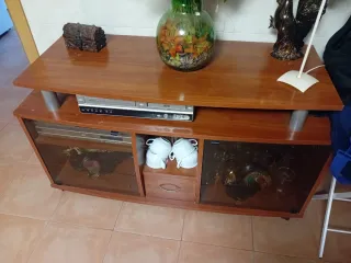Mesa TV madera con cristal