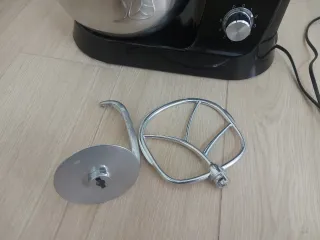 Amasadora Prixton 8L Negra