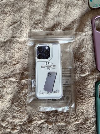 Fundas iPhone 15 Pro (Variedad)