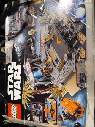 Hot Wheels Star Wars Tie Fighter e Millennium Falc