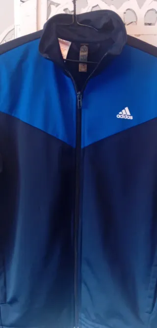 Chaqueta Adidas Azul y Negra