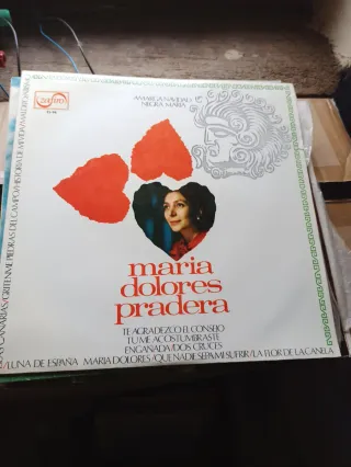 Lote de vinilos de María Dolores Pradera