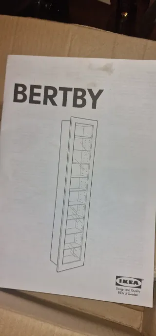 Vetrina pensile Ikea Bertby
