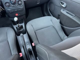 RENAULT CLIO 1.5 dCi 80cv – ¡SOLO 187.000 KM !