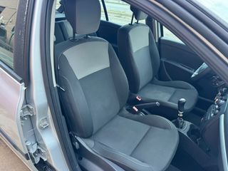 RENAULT CLIO 1.5 dCi 80cv – ¡SOLO 187.000 KM !