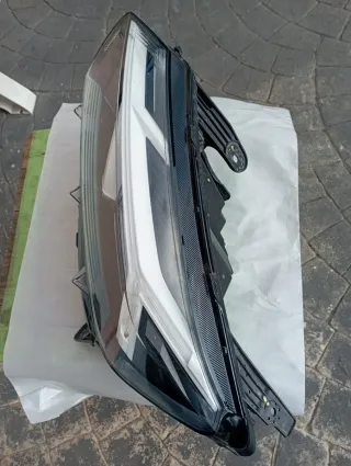 Faros Dacia Sandero III