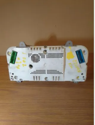 Cuadro de instrumentos VW Polo III