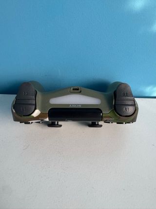 Mando PS4 Original Camuflaje (Sin Uso)